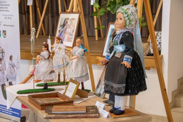 Nemzetiségi konferencia és kiállítás a Zarándokházban