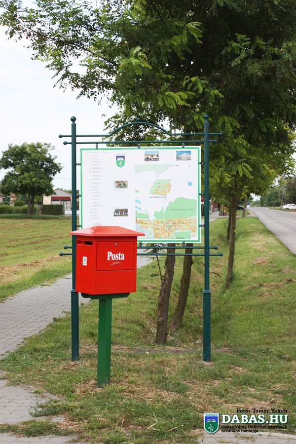 Új információs táblák és várostérképek kerültek kihelyezésre a városban