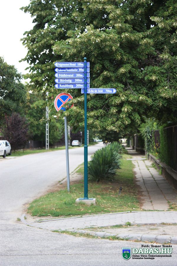 Új információs táblák és várostérképek kerültek kihelyezésre a városban