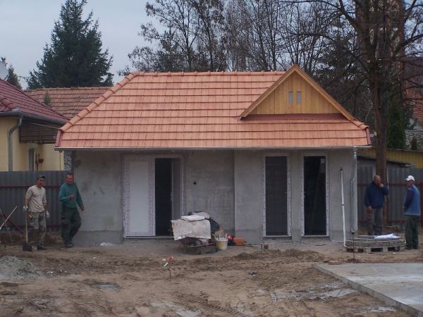 Kivitelezés közbeni kép