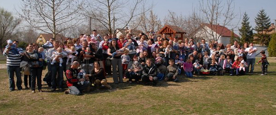 Újszülöttek köszöntése és ligete - 2012 tavasza 