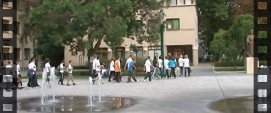 Koszorúzás a Kossuth-szobornál 