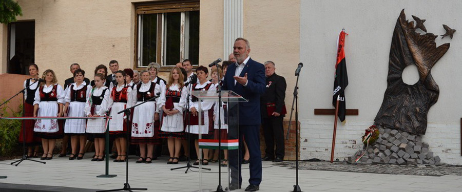 Átadásra került az ’56-os Emlékszoba