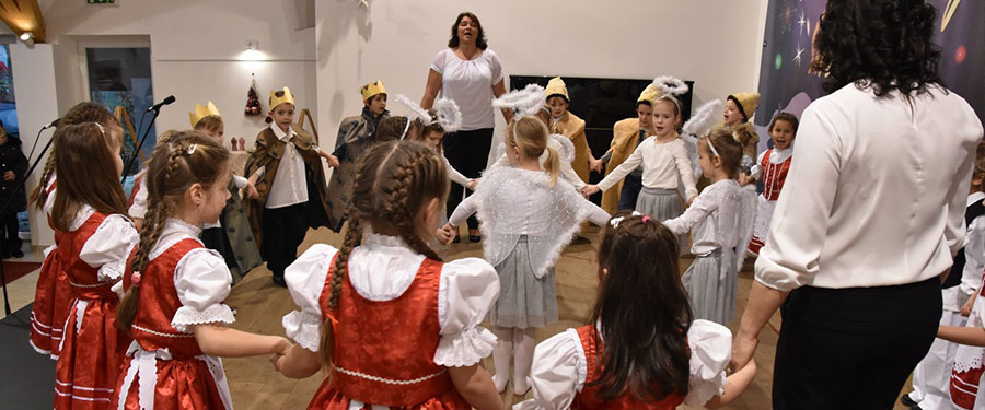 Idősek karácsonyi ünnepségei